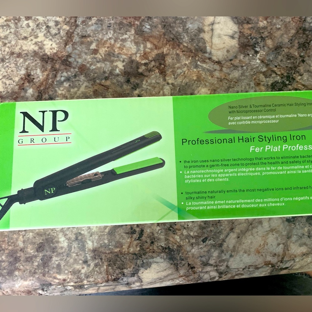 Professional Hair Styling Iron